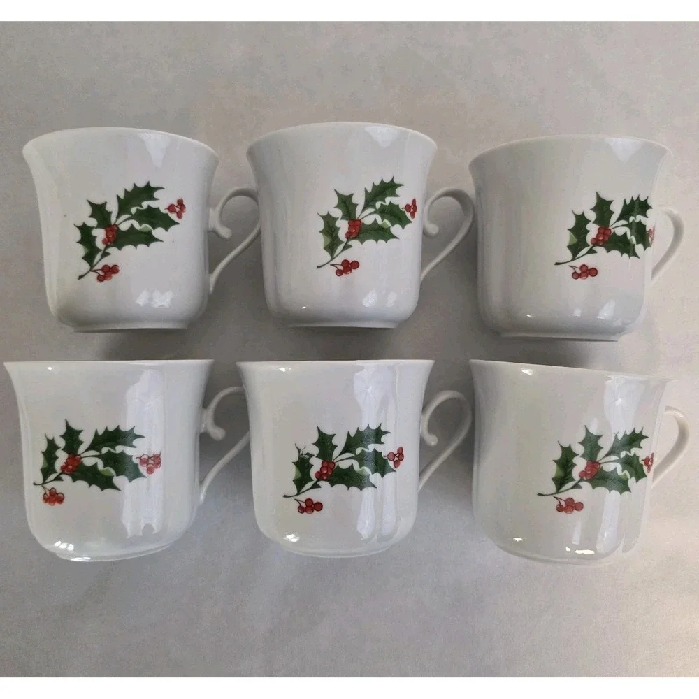 Set 6 VTG Alco Apulum Christmas Holly & Berries Coffee Cider Tea Cups‎ Romania